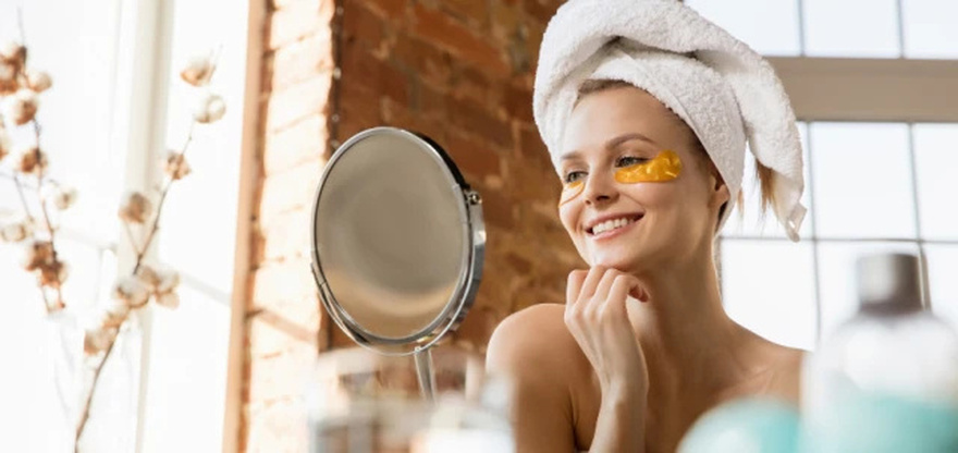 6 τάσεις ομορφιάς για αυτό το φθινόπωρο: Τι αξίζει να δοκιμάσετε στα μαλλιά, τα νύχια και το δέρμα σας