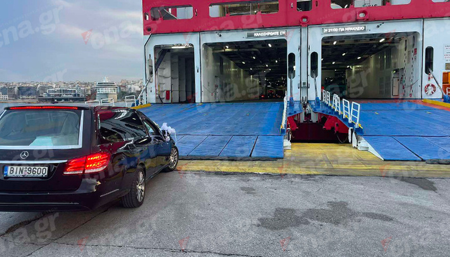 Καλό ταξίδι, αγόρι μας: Αυτή τη φορά ο Αντώνης μπήκε στο πλοίο, κανείς δεν τον έσπρωξε, κανείς δεν τον έριξε στη θάλασσα