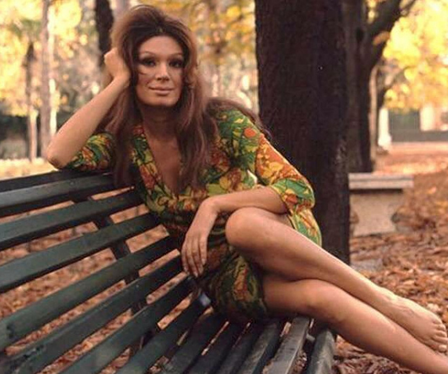 Ρίκα Διαλυνά: Η απώλεια που της στοίχισε, τα καλλιστεία, το “όχι” στον Μπράντο και η απομόνωση στην Κρήτη