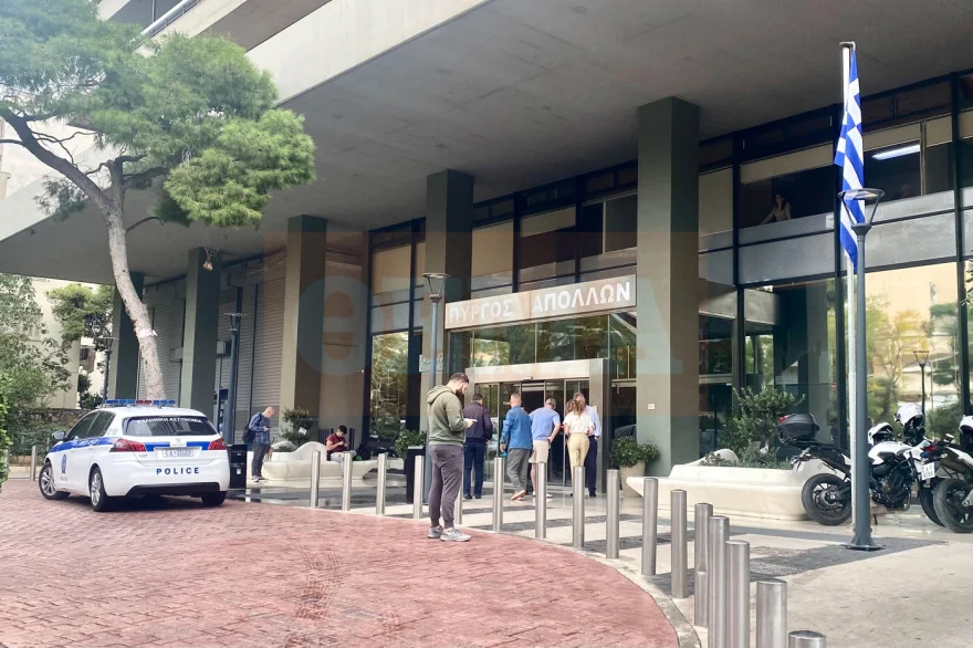 Περίμενε το δεύτερο παιδί του ο 44χρονος που έπεσε από τον Πύργο Απόλλων