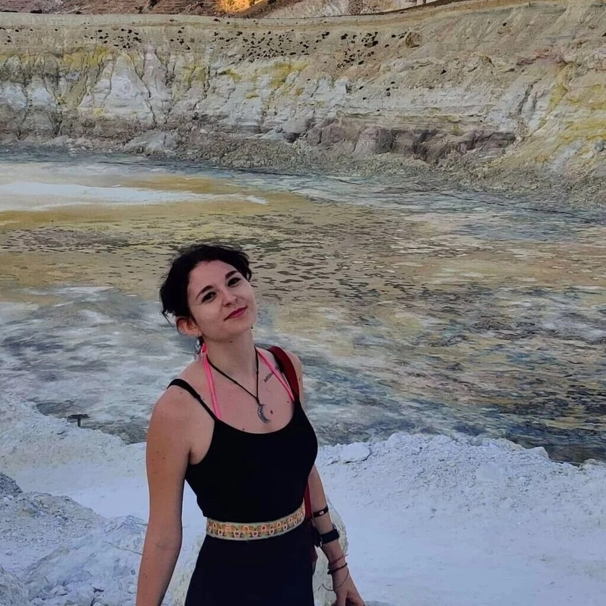 Έχει τατουάζ το όνομά της, μοιάζουν εκπληκτικά: Ο Γιώργος Καραμίχος μας συστήνει την 24χρονη κόρη του