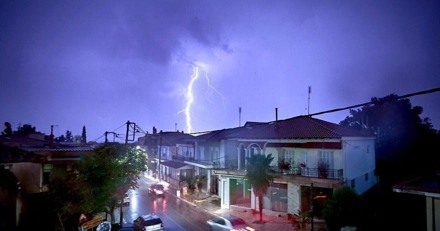 Έκτακτο δελτίο επιδείνωσης καιρού από την ΕΜΥ – Έρχονται ισχυρές καταιγίδες από ώρα σε ώρα