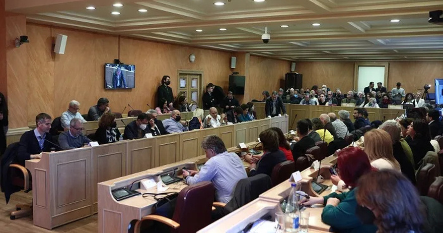 Αντιπαράθεση Δούκα – Μπακογιάννη στο Δημοτικό Συμβούλιο