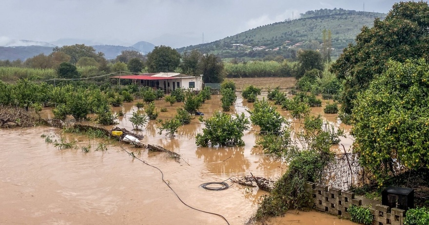 Σοβαρά προβλήματα από την κακοκαιρία στη Δυτική Ελλάδα: Πού είναι κλειστά τα σχολεία – Φόβος για τη νέα καταιγίδα