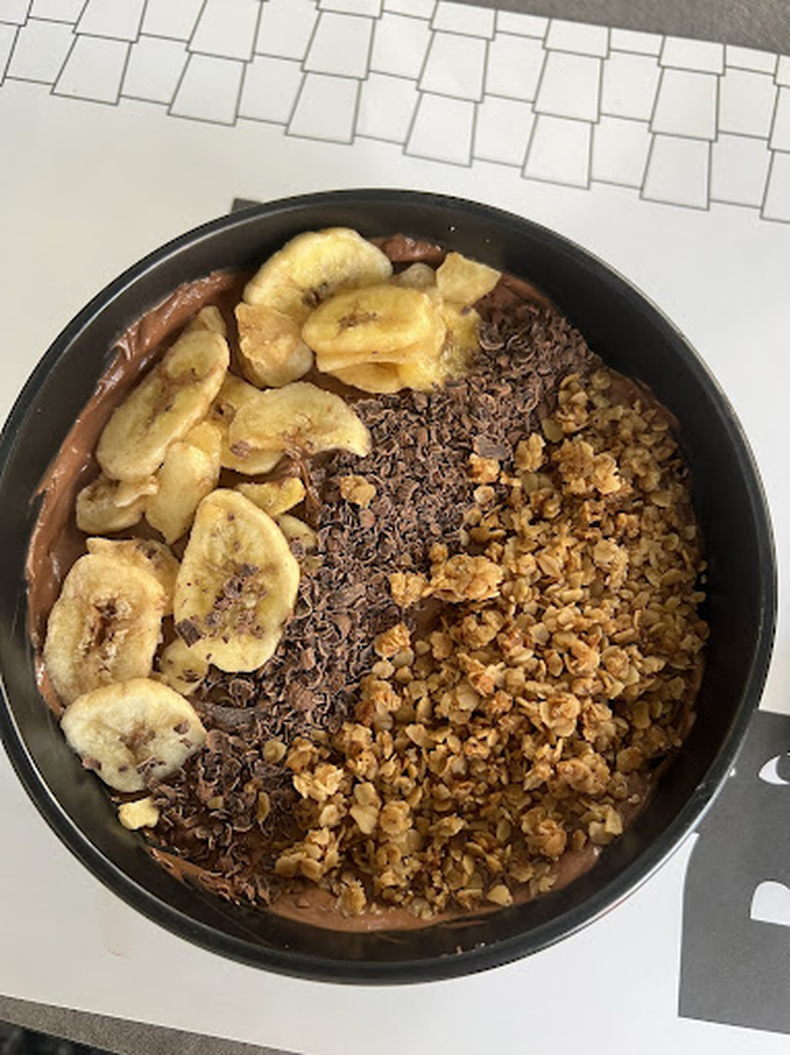 Braxton – Το All-Day Hotspot στον Άγιο Δημήτριο που Κερδίζει τις Εντυπώσεις