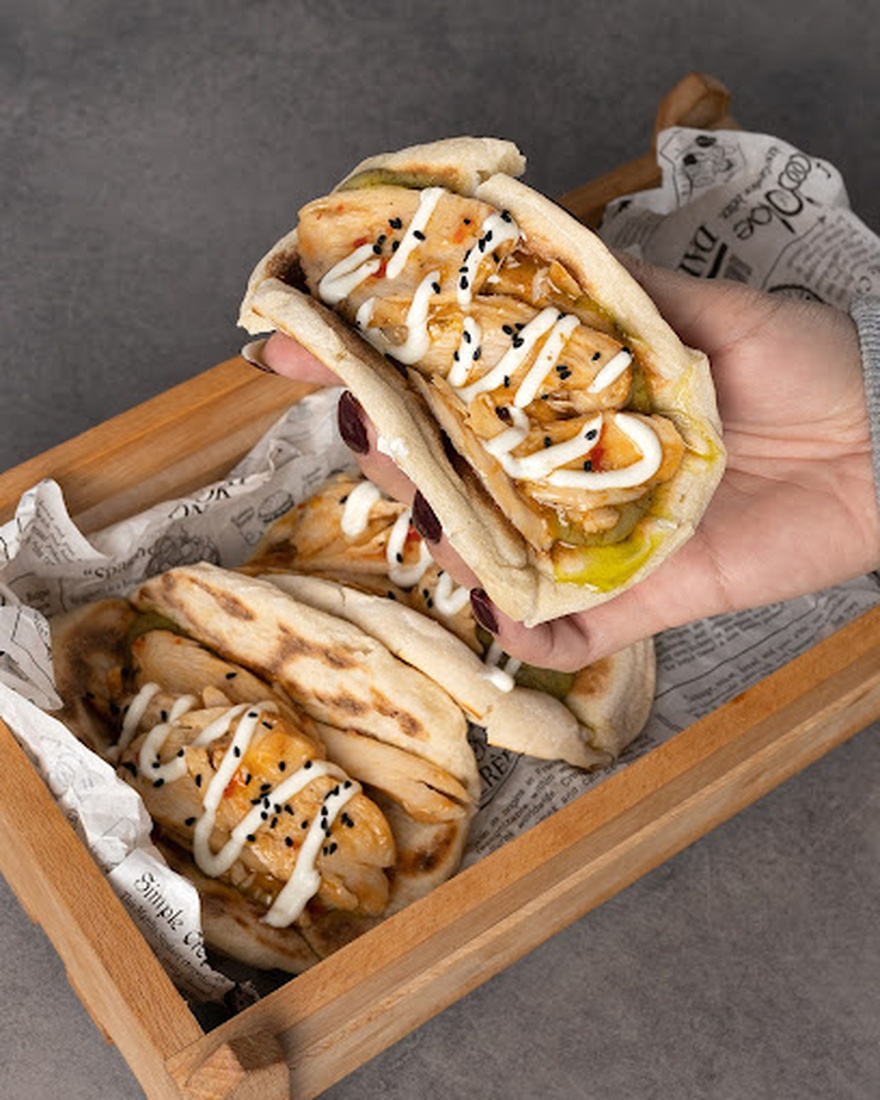 Braxton – Το All-Day Hotspot στον Άγιο Δημήτριο που Κερδίζει τις Εντυπώσεις