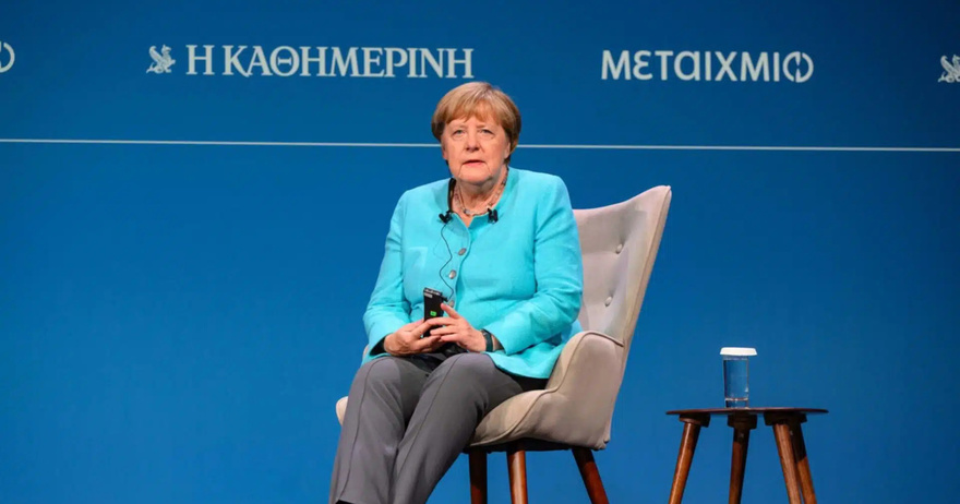 Μέρκελ: «Εντυπωσιάστηκα πως άντεξαν οι Έλληνες με τα 60 εupώ, αναρωτήθηκα αν θα άντεχαν οι Γερμανοί»