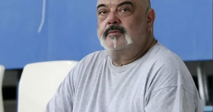 Δuσάρεστα νέα Τώρα για τον Στηβ Ντούζο