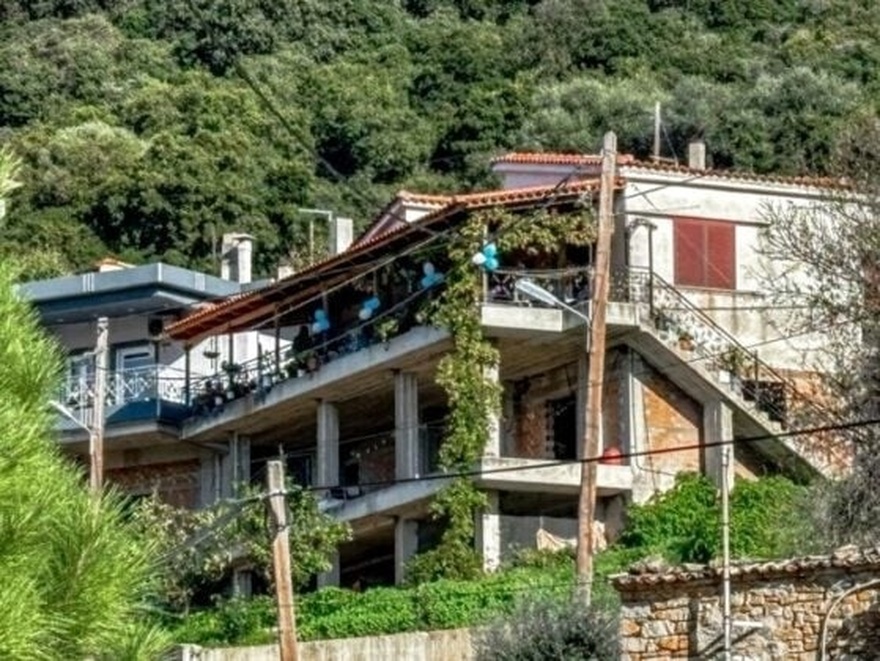 ΑΝΑΤΡΟΠΗ ΣΟΚ ΓΙΑ ΤΟΝ 3ΧΡΟΝΟ ΑΝΤΡΕΑ – ΔΕΝ ΠΕΘΑΝΕ ΣΤΗΝ ΑΓΚΑΛΙΑ ΤΟΥ 25ΧΡΟΝΟΥ ΘΕΙΟΥ ΤΟΥ