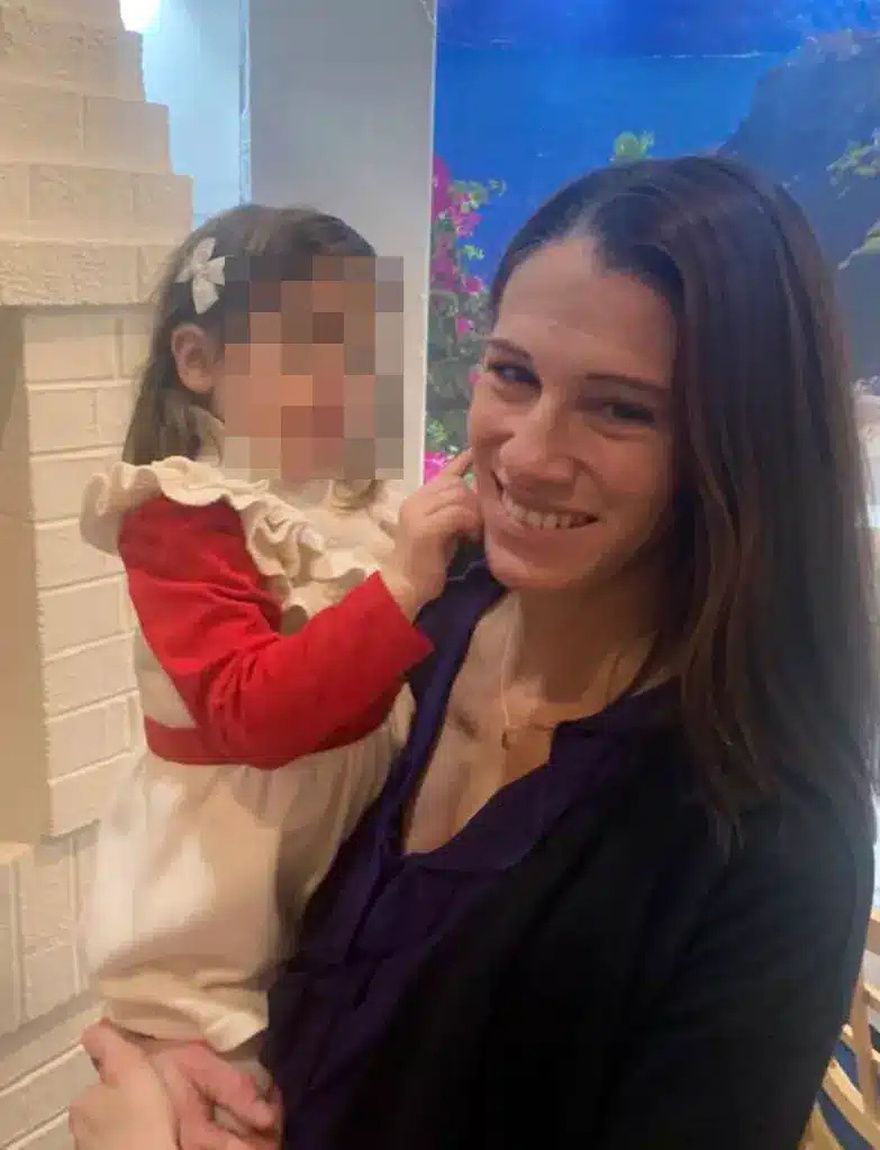 Οικογενειακή Τραγωδία: Έστησε καρτέρι στην νύφη της την ώρα που έβαζε την 4χρονη στο αυτοκίνητο και την…