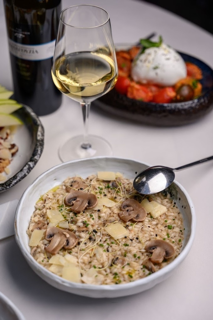 Ave-Italian Resto Bar: Το αγαπημένο ιταλικό εστιατόριο στην καρδιά της πόλης