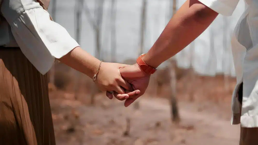 Ποτέ μην κάνεις αυτά τα 15 πράγματα για έναν άντρα ακόμα κι αν τον αγαπάς