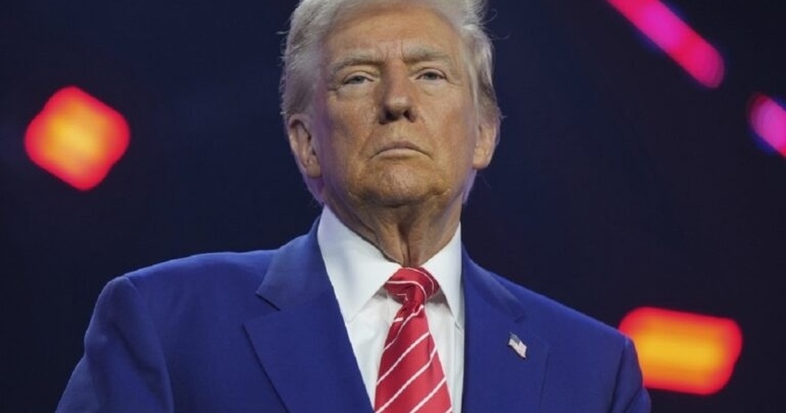 Έντονη φημολογία – Φτιάχνει κόμμα ο Τραμπ στην Ελλάδα; Ποιος γνωστός πολιτικός επικεφαλής