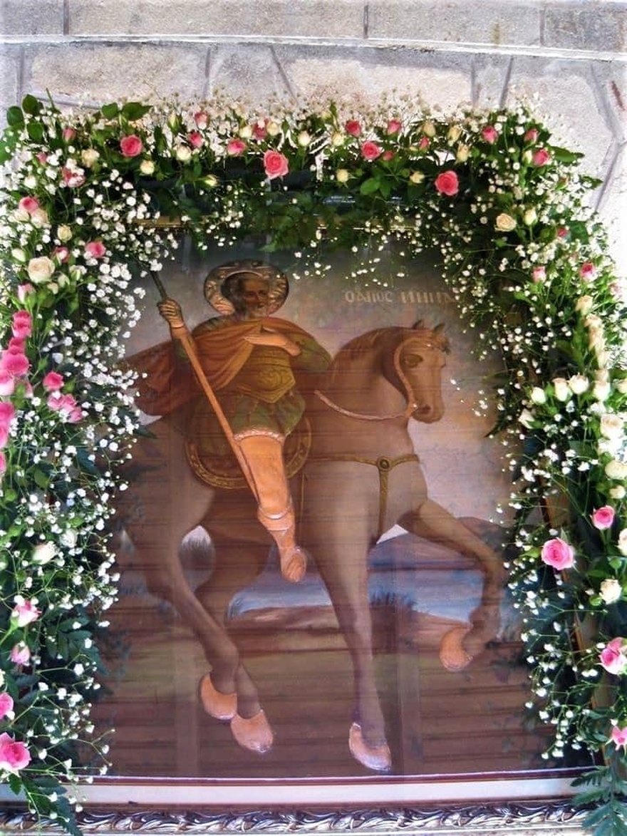 Ο Άγιος των φτωχών, των αδυνάμων, και τον δυστυχισμένων ο Άγιος που τακτοποιεί το άδικο