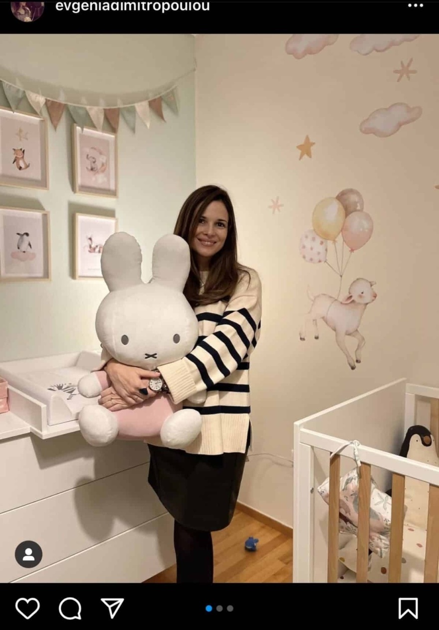 Γιορτή της Μητέρας: 15 διάσημες Ελληνίδες μητέρες που απέδειξαν ότι η υιοθεσία δεν είναι μόνο λύση αλλά και επιλογή