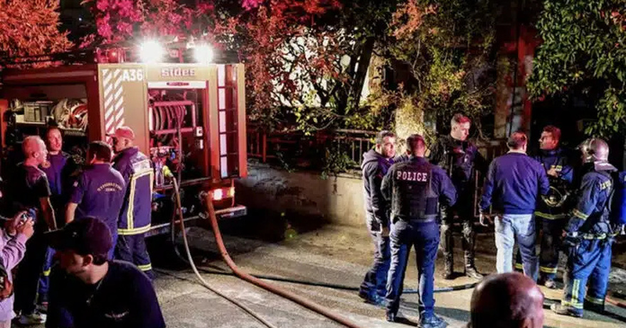 Ανείπωτη τραγωδία στη χώρα μας: Γιος έβαλε φωτιά και έκαψε την μάνα και τον θείο του