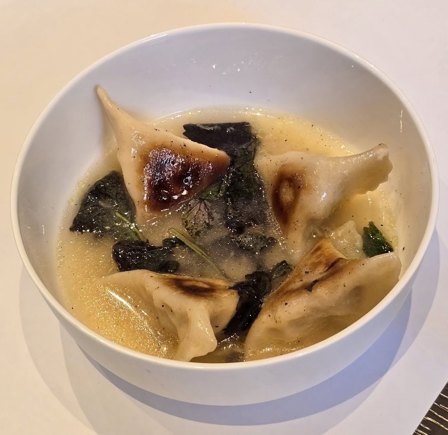 Nolan: Η Fusion Γαστρονομία που Εντυπωσιάζει στο Κέντρο της Αθήνας