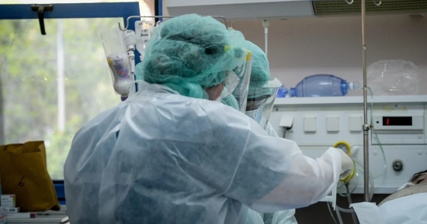 Στο νοσοκομείο με καρκίνο ο διάσημος Έλληνας ηθοποιός – Είχε δώσει ψεύτικο όνομα για να μην τον καταλάβει κανείς