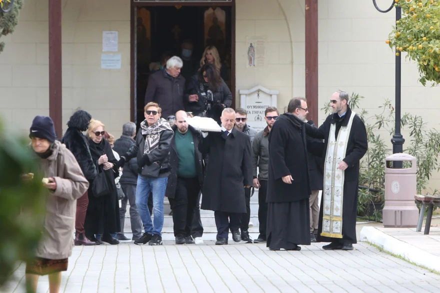Δεν πήγε στο μνημόσυνο – Τελέστηκε το μνημόσυνο για τις 40 ημέρες από τον θάνατό της
