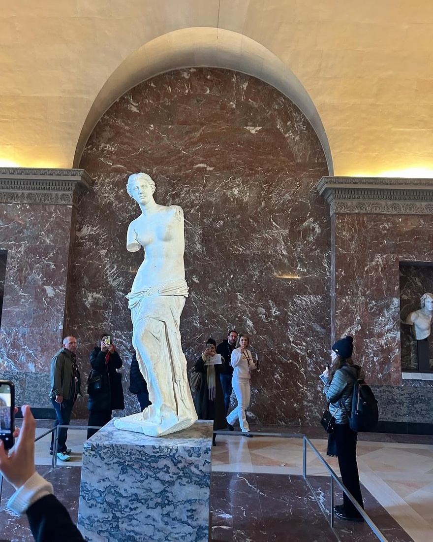 Μιμή Ντενίση: Στο Παρίσι με την 24χρονη κόρη της, Μαριτίνα