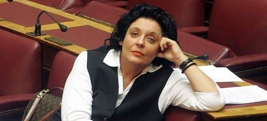 Γιορτή της Μητέρας: 15 διάσημες Ελληνίδες μητέρες που απέδειξαν ότι η υιοθεσία δεν είναι μόνο λύση αλλά και επιλογή