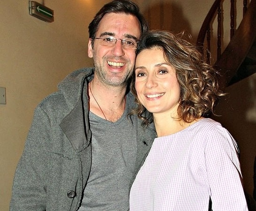 Γιορτή της Μητέρας: 15 διάσημες Ελληνίδες μητέρες που απέδειξαν ότι η υιοθεσία δεν είναι μόνο λύση αλλά και επιλογή