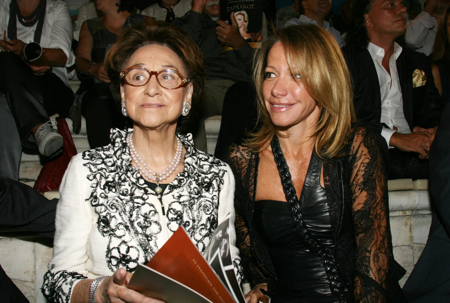 Εριέττα Λάτση: Μια ζωή σαν μυθιστόρημα, το κλέψιμο στα 16, η ευτυχισμένη οικογένεια, οι δωρεές και η σπάνια φωτογραφία με την Νταϊάνα