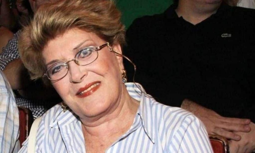 Γιορτή της Μητέρας: 15 διάσημες Ελληνίδες μητέρες που απέδειξαν ότι η υιοθεσία δεν είναι μόνο λύση αλλά και επιλογή