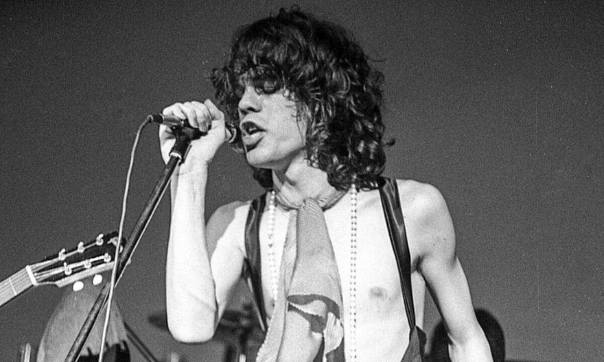 Πέθανε αγαπημένος και κορυφαίος τραγουδιστής