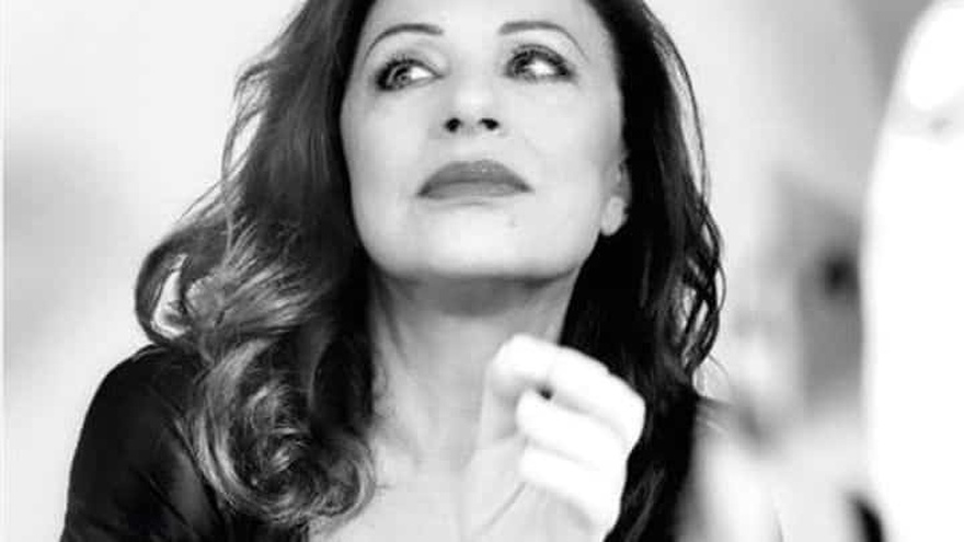 Γιορτή της Μητέρας: 15 διάσημες Ελληνίδες μητέρες που απέδειξαν ότι η υιοθεσία δεν είναι μόνο λύση αλλά και επιλογή