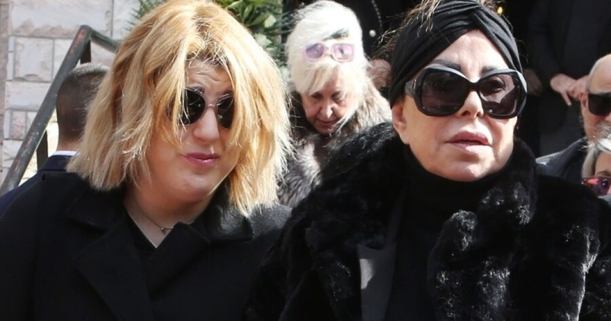 Δύσκολες ώρες για την Άντζελα Δημητρίου και την οικογένεια της