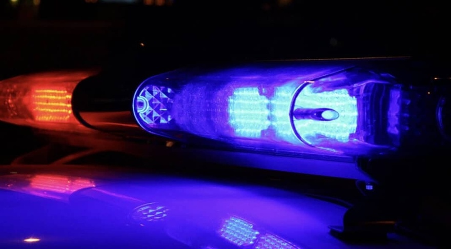 Άνδρας βρέθηκε καμένος και δεμένος μέσα σε κλεμμένο αυτοκίνητο στη Βοιωτία