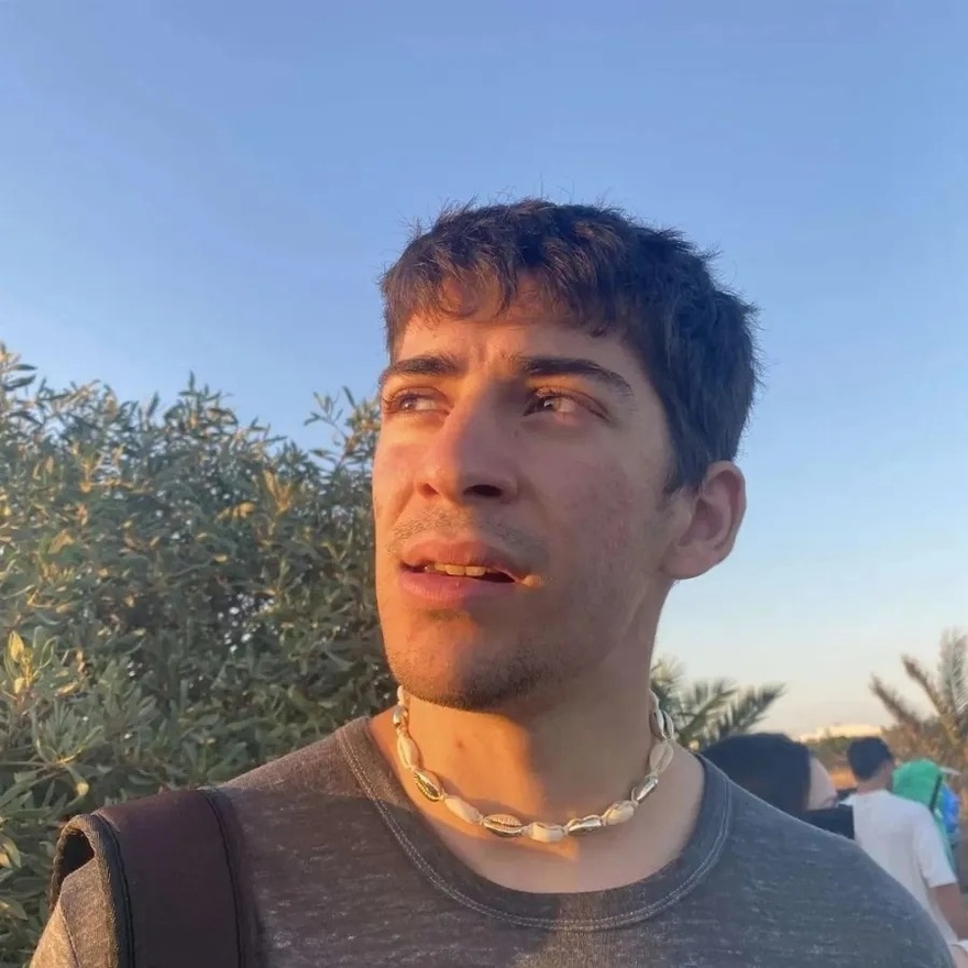 Πάλεψε με τον καρκiνο, έκλεισε τα 23 & είναι «φωτοτυπία» του πατέρα του: Αλnθινός μαχnτής ο γιος του Παναγιώτη Φασούλα