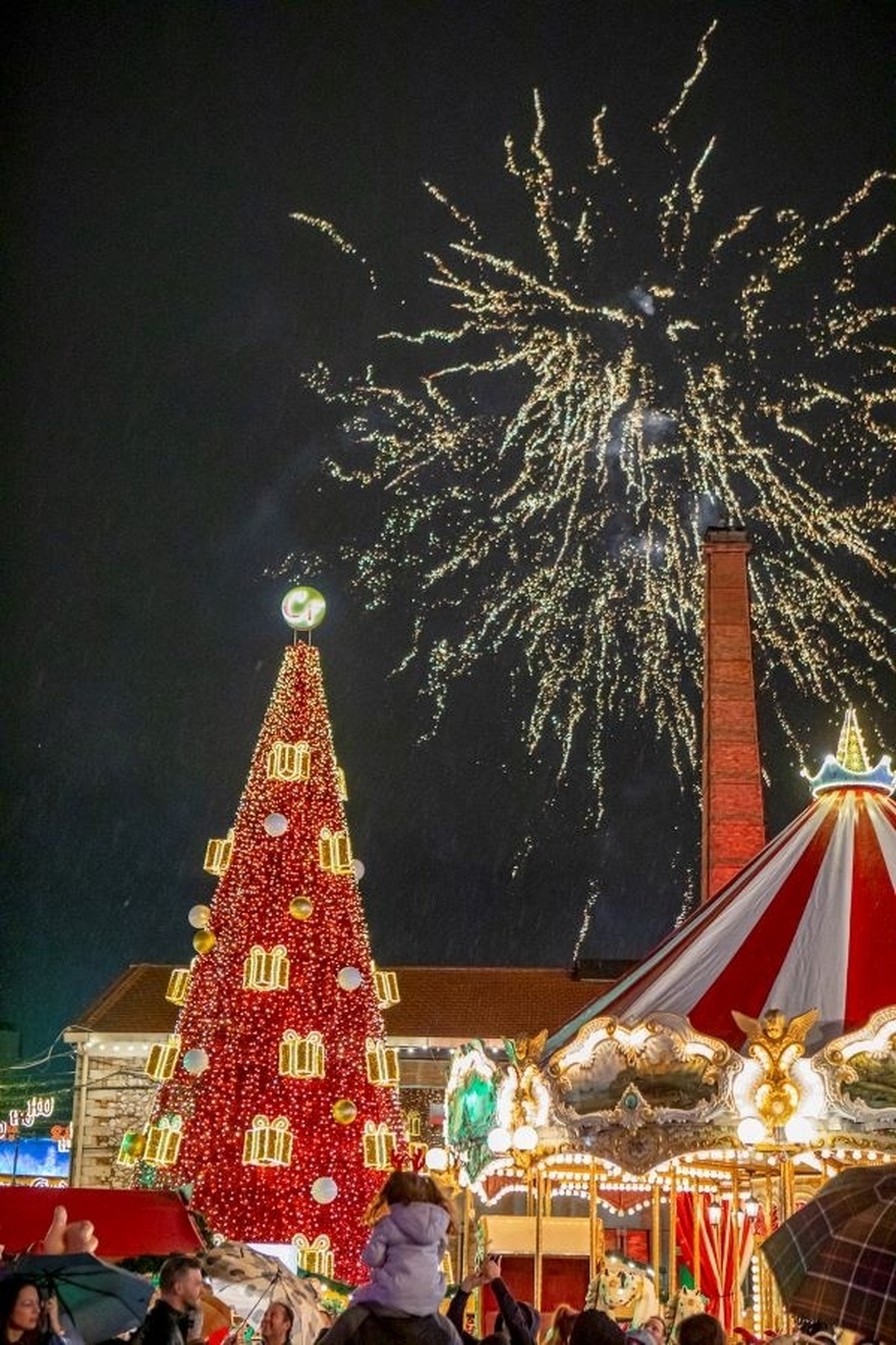 The Christmas Factory – Μια πόλη μες στην πόλη