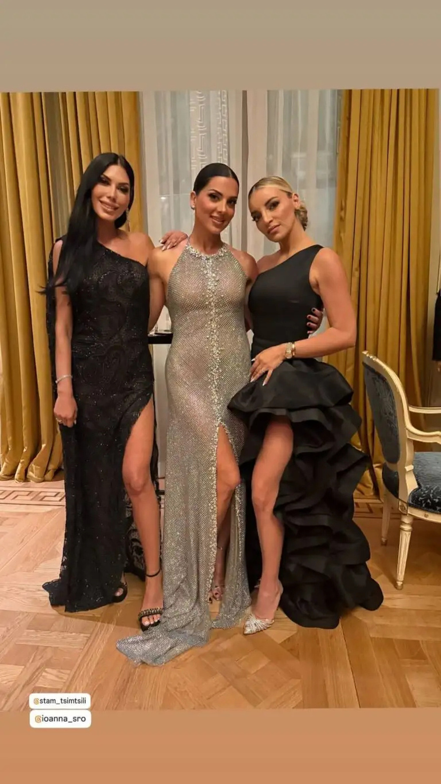 Όλοι κοιτούσαν την Σταματίνα αντί για την νύφη: Παντρεύτηκε η δημοσιογράφος Αλεξάνδρα Χατζηγεωργίου