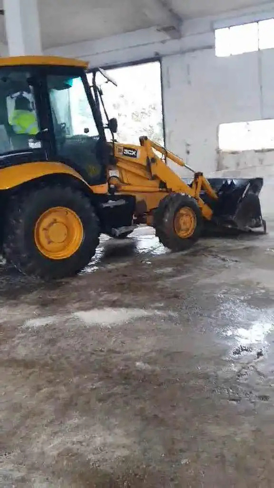 Καιρός: Κλειστά σχολεία αύριο στη Δυτική Μακεδονία, υποχρεωτικές αλυσίδες και απαγόρευση κυκλοφορίας των φορτηγών