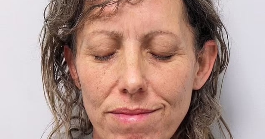 ΣΟΚ: Μητέρα έπνιξε τα παιδιά της και τα άφησε στα κρεβάτια τους – Τα βρήκε νεκρά ο πατέρας μόλις μπήκε σπίτι