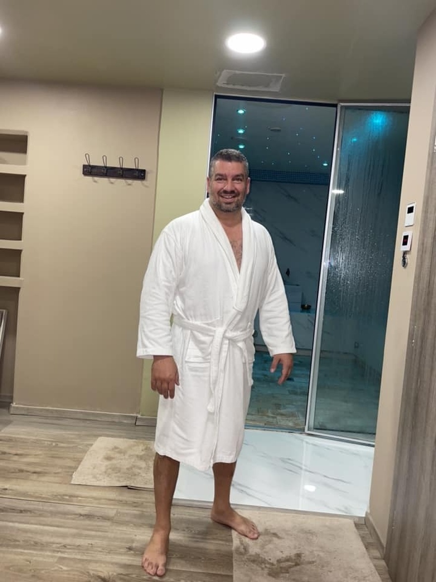 Σόκαρε το πανελλήνιο με τις καταγγελίες που έκανε στον «αέρα» ο Σπύρος Μαρτίκας: «Αυτός “έφαγε” τον Παντελή Παντελίδη τη νύχτα του μοιραίου τροχαίου