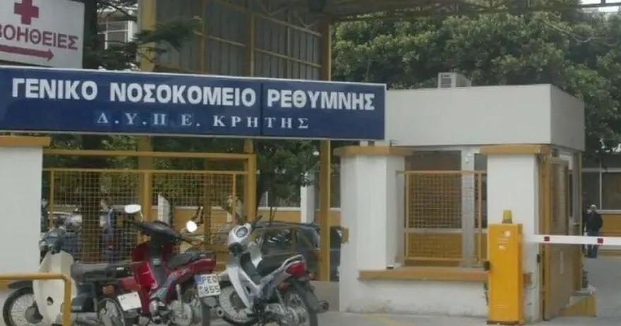 ΕΚΤΑΚΤΟ – Νεκρός και ο άνδρας που μπήκε στο νοσοκομείο και σκότωσε την σύζυγό του – Σε σοκ ο γιος που ήταν στο μπαλκόνι