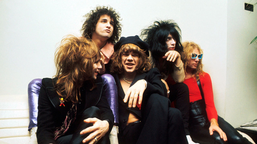 Νεκρός γνωστός τραγουδιστής (ΦΩΤΟ)