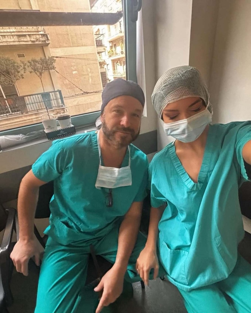 25χρονη, γιατρός στο Ασκληπιείο και 20 χρόνια μικρότερη: Παντρεύεται ο Αριστομένης Γιαννόπουλος πέντε χρόνια μετά το διαζύγιό του από την Αλεξάνδρα Παναγιώταρου