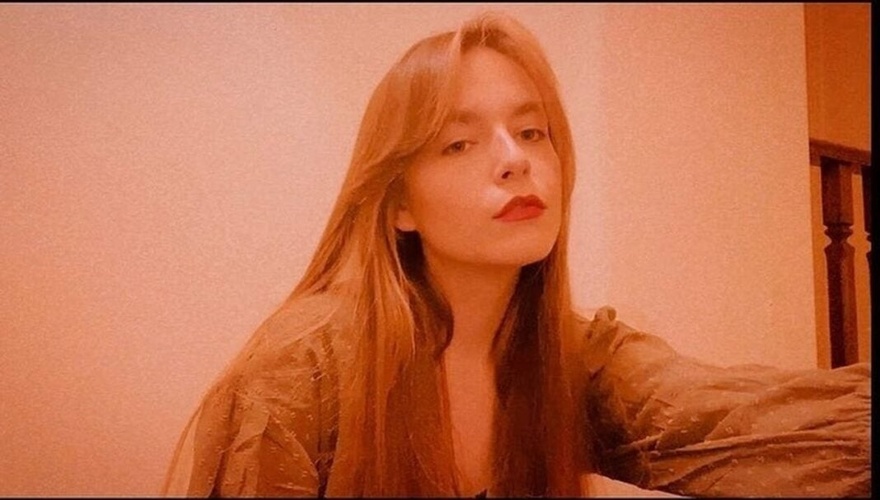 Μαρία Μαγγίνα: Αυτή είναι η μητέρα της κόρης του Απόστολου Γκλέτσου – Με τι ασχολείται