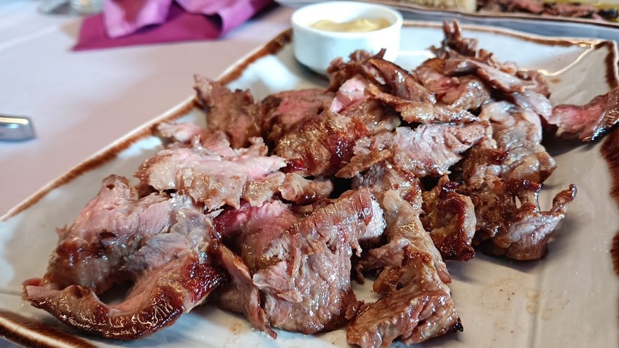 Basegrill: Το Απόλυτο Steakhouse στην Αθήνα