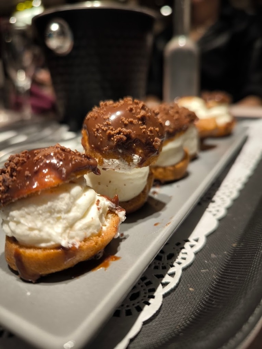 Basegrill: Το Απόλυτο Steakhouse στην Αθήνα