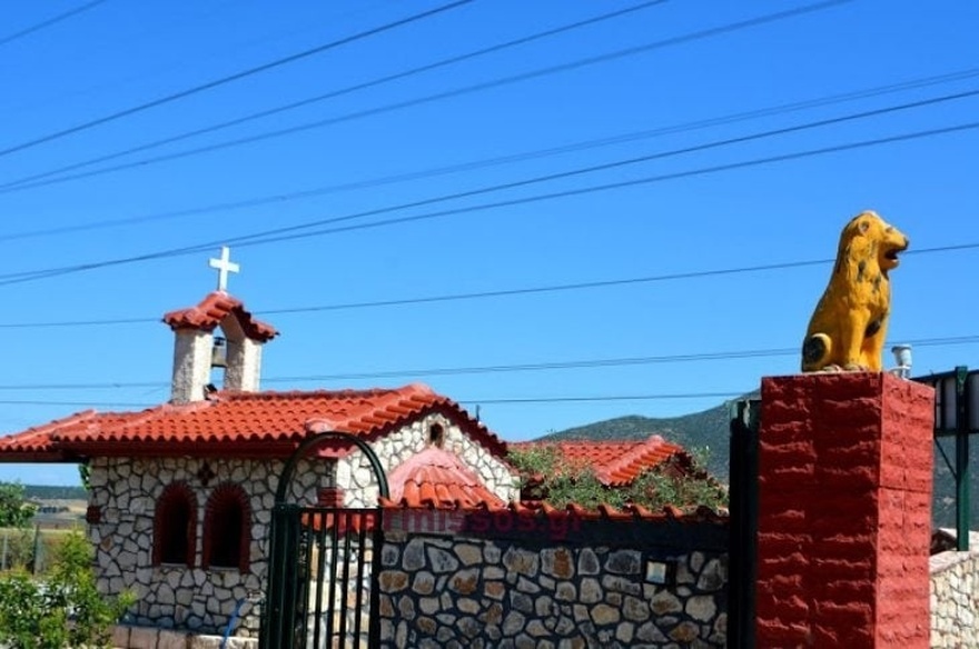 Άνδρας έχτισε ένα εκκλησάκι προς τıμή του Αγίου Ιωάννη του Ρώσου επειδή τον έβλεπε στον ύπνο του