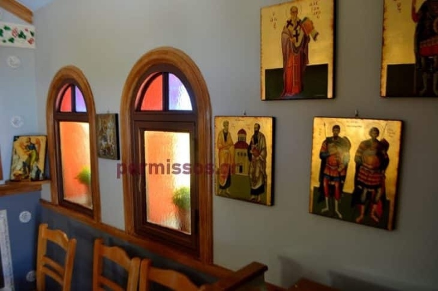 Άνδρας έχτισε ένα εκκλησάκι προς τıμή του Αγίου Ιωάννη του Ρώσου επειδή τον έβλεπε στον ύπνο του