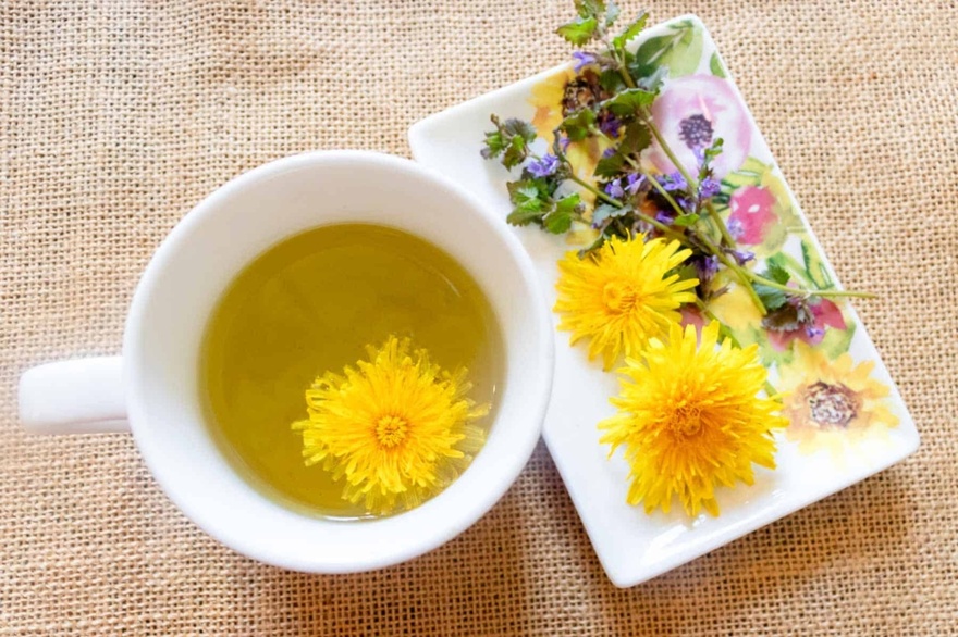 To ρόφημα που πίνουν τα μοντέλα για επίπεδη κοιλιά πριν την πασαρέλα – Με 2 υλικά, καθαρίζει το έντερο