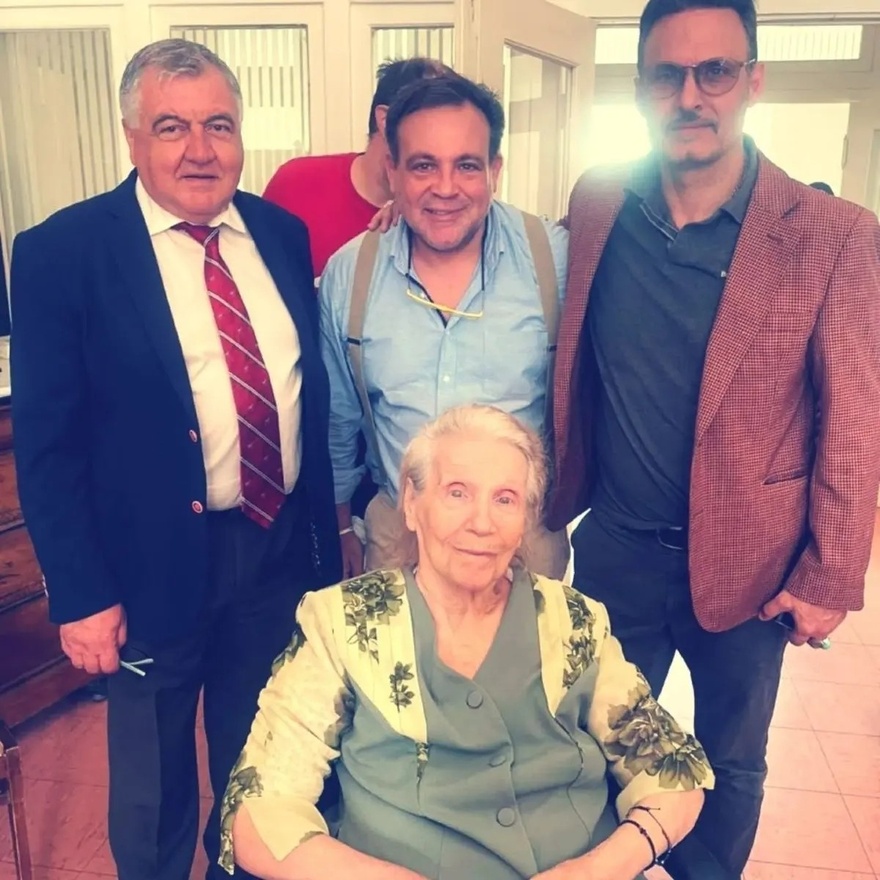 Ήταν η πιο όμορφη και διάσημη Ελληνίδα: Σήμερα είναι 92 ετών και παραμένει χαμογελαστή και δε δείχνει καθόλου την ηλικία της