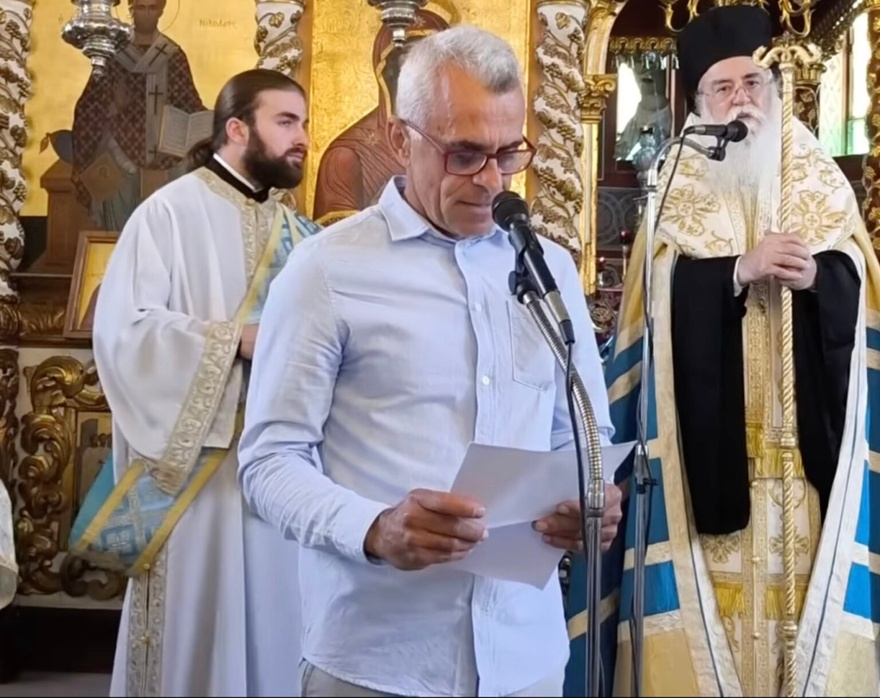 Χαμός στη Ζάκυνθο: Επίθεση του Μητροπολίτη Δωδώνης σε καθηγητή – «Με το πουκάμισο έξω ήρθες να βγάλεις λόγο;»