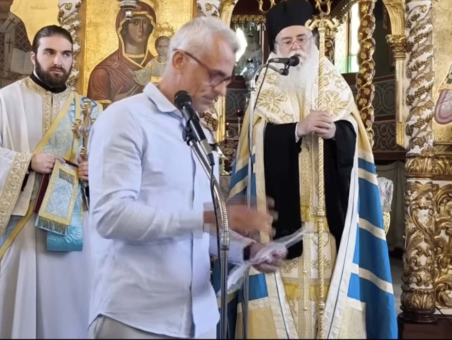 Χαμός στη Ζάκυνθο: Επίθεση του Μητροπολίτη Δωδώνης σε καθηγητή – «Με το πουκάμισο έξω ήρθες να βγάλεις λόγο;»